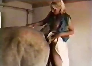 Blondie exploring bestiality here