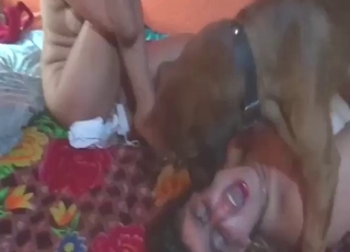 Nice-looking women with sexy bodies fuck dog