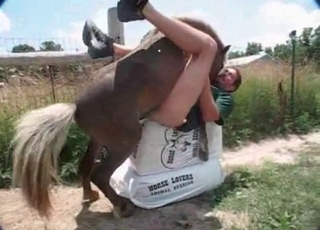 Intense zoophile wants to have some hot anal sex