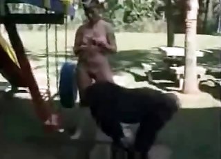 Noro eksotično zoofilijo seks akcija